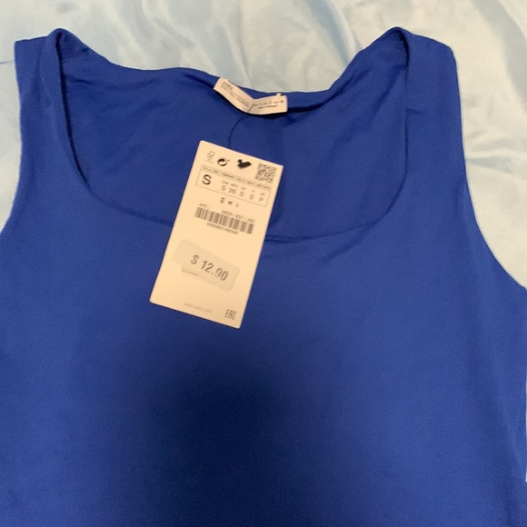 Top - Picture 3 of 5